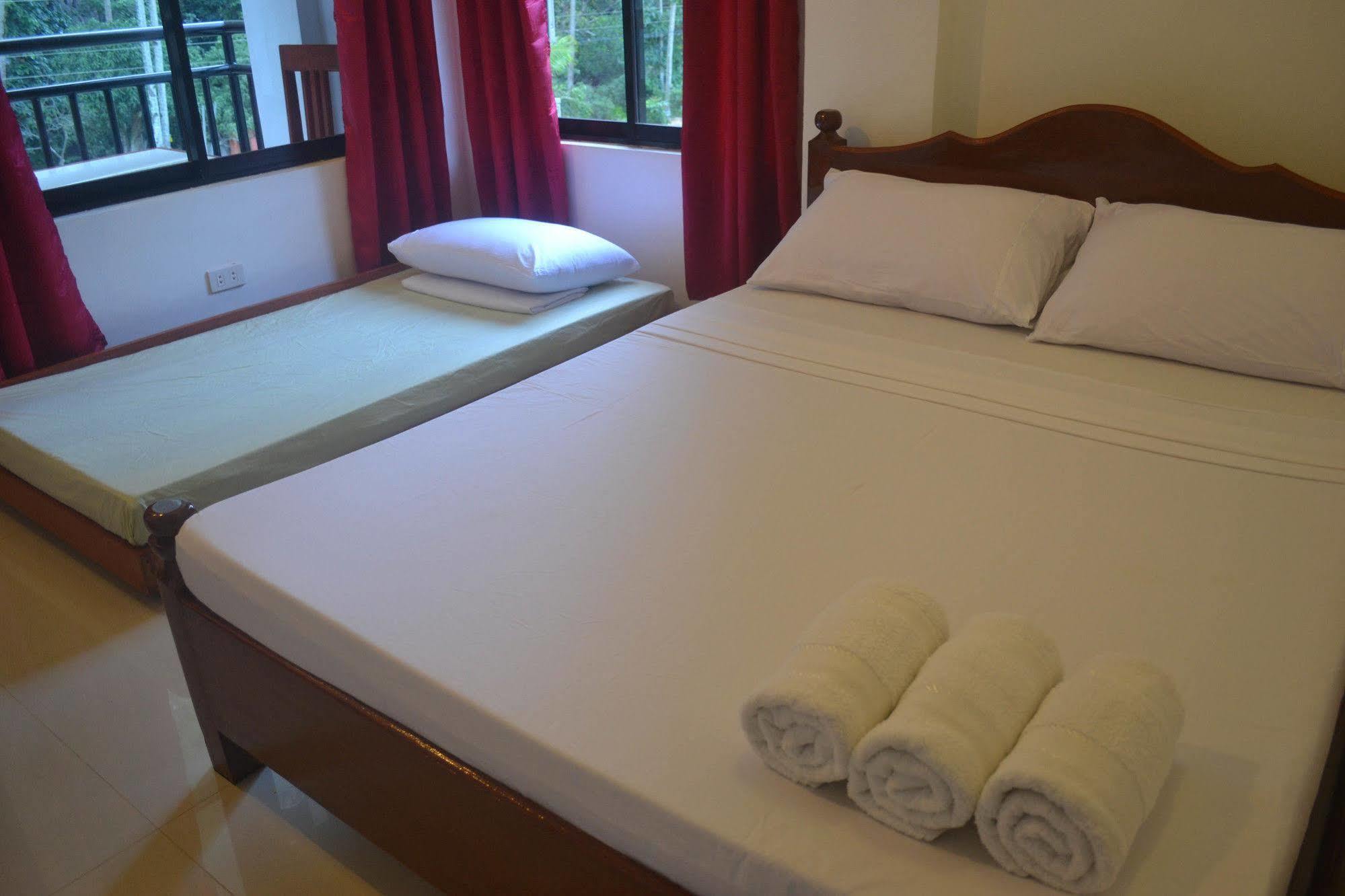 Swiftlets Inn El Nido Buitenkant foto