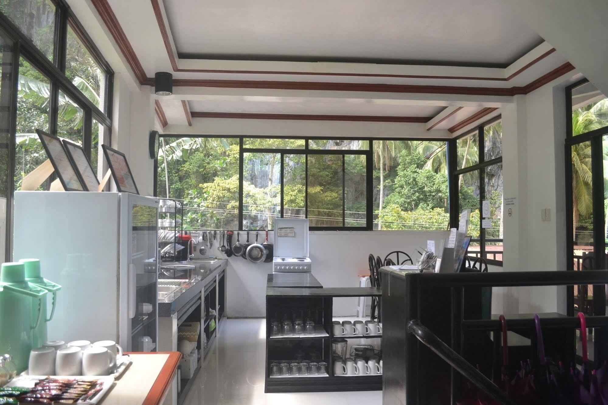 Swiftlets Inn El Nido Buitenkant foto